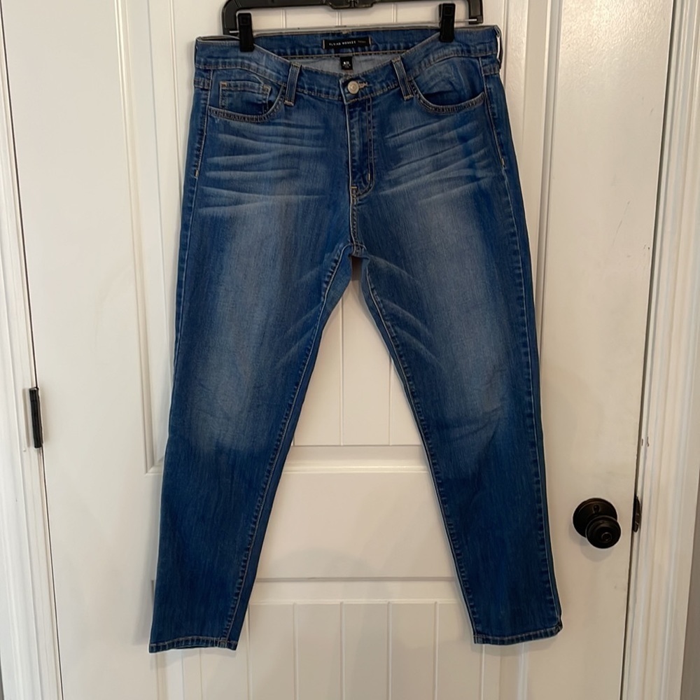 Flying monkey platinum medium wash wiskered distress simple ankle skinny denim